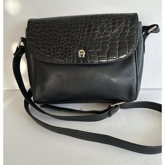 Vintage Etienne Aigner Flap Sling Bag Croc Embossed Black Leather 80s 90s Preppy - Picture 1 of 14